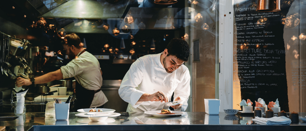 Pourquoi les restaurateurs devraient-ils revoir et mettre à jour leur assurance?