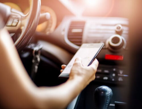 How to avoid distracted driving as a professional driver